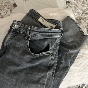 Dre Low rise slim boyfriend jeans
